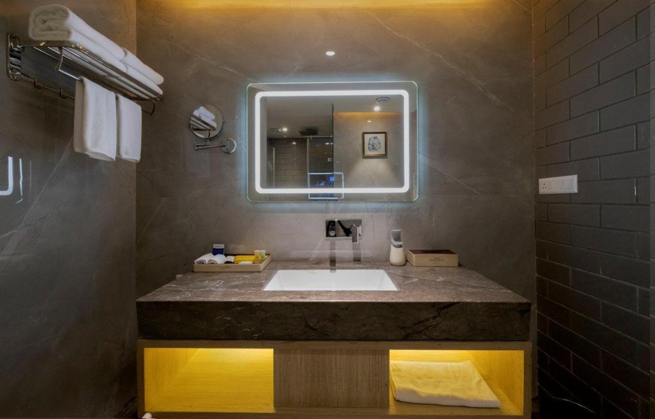 Sarovar Portico Morbi Exterior foto